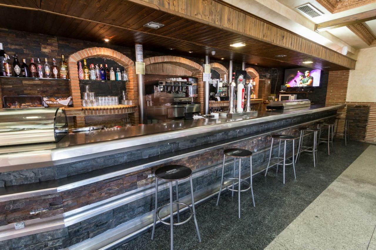 Oyo Hotel Los Alamos プラセンシア エクステリア 写真