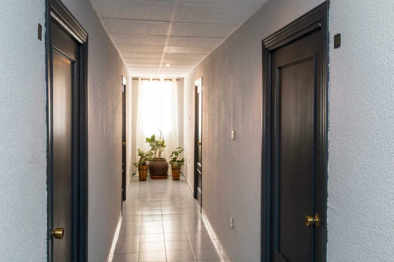 Oyo Hotel Los Alamos プラセンシア エクステリア 写真