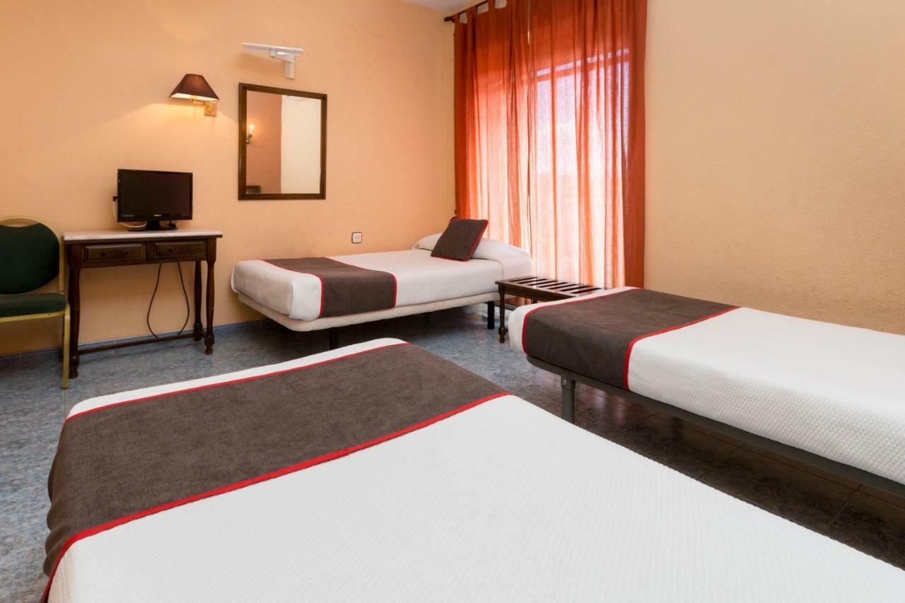 Oyo Hotel Los Alamos プラセンシア エクステリア 写真