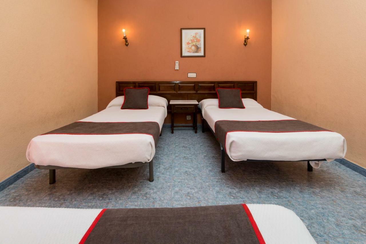 Oyo Hotel Los Alamos プラセンシア エクステリア 写真